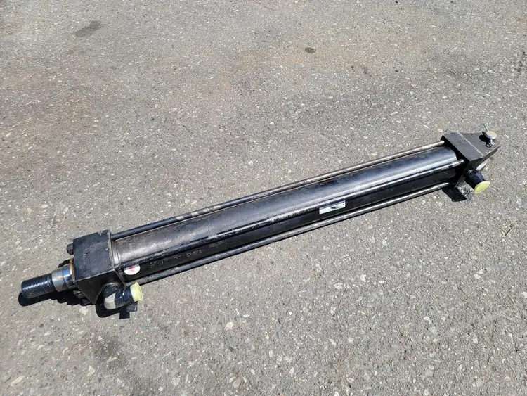 Used PARKER FILTRATION 02.50 CBB2HKUS23AC 27.000 Parts (Hydraulics and Pneumatics) British Columbia CA | Lenmark #264474