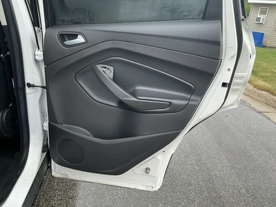 USED 2019 FORD ESCAPE