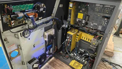 USED 2004 FANUC M-16IB/20 + R-J3IB