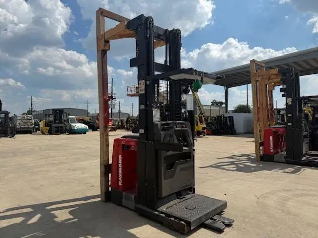 Used 2017 RAYMOND 560OPC30TT Misc Forklifts Illinois US | Somerset Equipment Sales #1542932