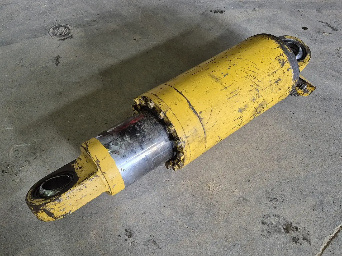 HD785-5LC Rear Suspension Assembly