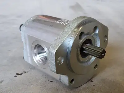 NEW REXROTH AA4VG28EP4DM1/32R-NSC60F013DH