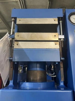 USED 1989 PHI PHI B333C-1-M-C PRESS