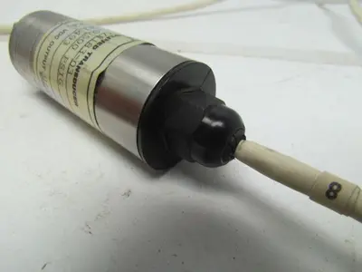Sensotec LV/8183-03 Pressure Transducer 0-500 PSI 1/4" NPT