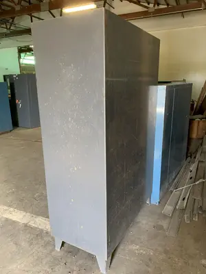 USED STRONGHOLD 5 SHELF CABINET