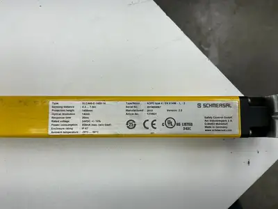 Schmersal SLC440-E-1450-14 Safety Light Curtain Transmitter