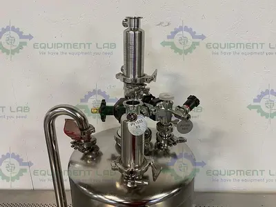 USED ALLOY PRODUCTS 45 LITER STAINLESS STEEL REACTOR 50 PSI W/ BOTTOM DRAIN & VALVES