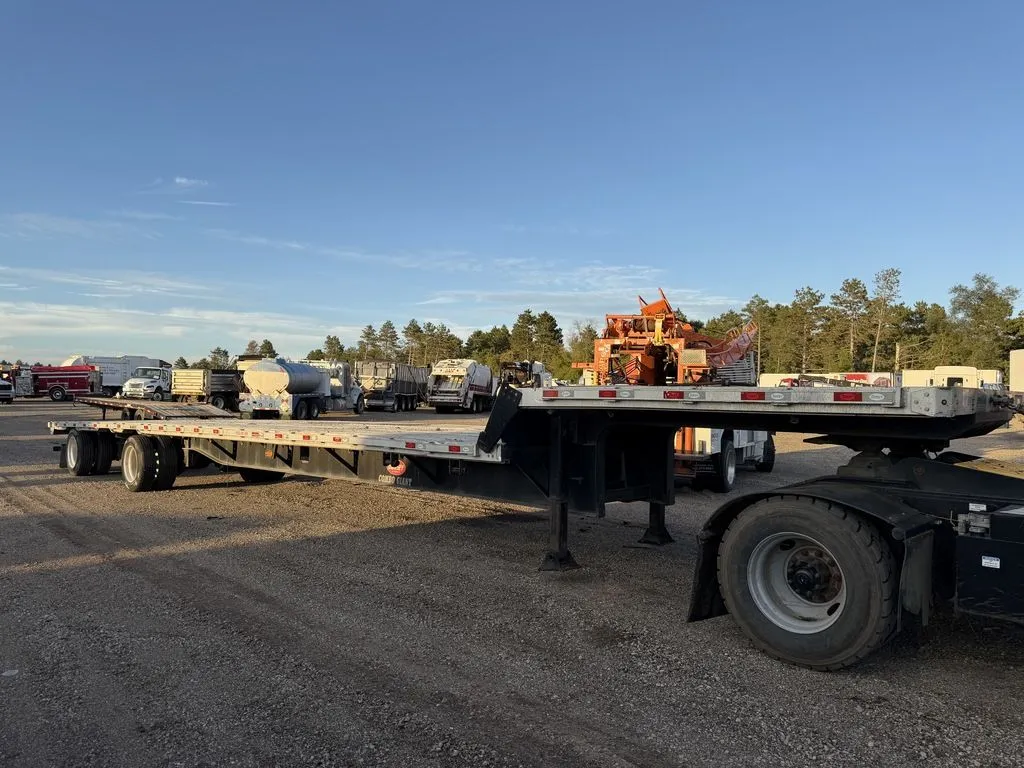 Used 2021 DORSEY DC53 STEP DECK Flatbed Trailers Minnesota US | Carco Truck & Equipment #1513924