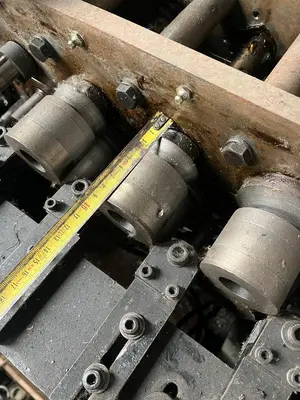 USED LOCKFORMER 9 STATIONS