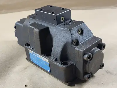 USED VICKERS DG3S-8-9A-10