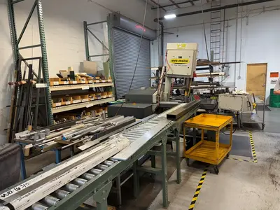 2006 HYD-MECH V-18 Vertical Band Saws | Machinery Resources International (1)