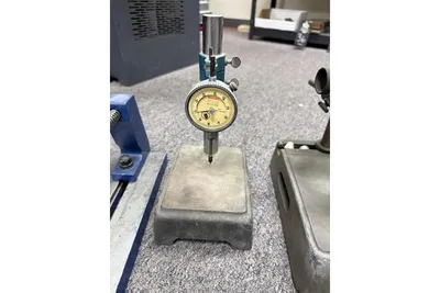 Used _UNKNOWN_ _UNKNOWN_ Stands California US | KD Auctions #1359434