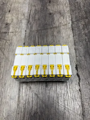 USED SCHNEIDER A9F74101