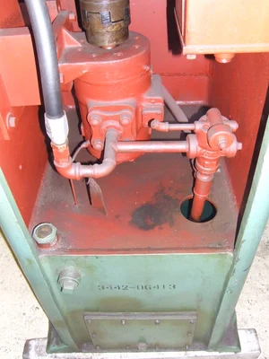 Denison 25 Ton