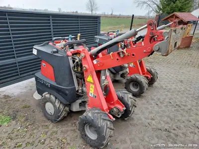 Used 2013 DITCH 2013 DITCH WITCH R300 Trenchers Florida US | HDD Broker #1346571