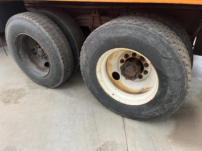 Used 2003 VOLVO VHD 6X4 Dump trucks Michigan US | Miedema Asset Management Group #1414286