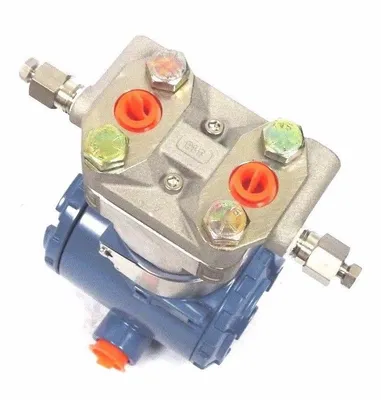 NEW ROSEMOUNT 3051CD1A23A1AB4DFQ4 PRESSURE TRANSMITTER