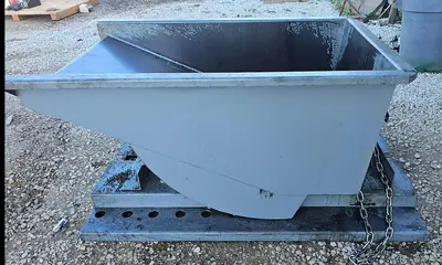 USED MODERN EQUIPMENT CO. 1/4 CU. YARD