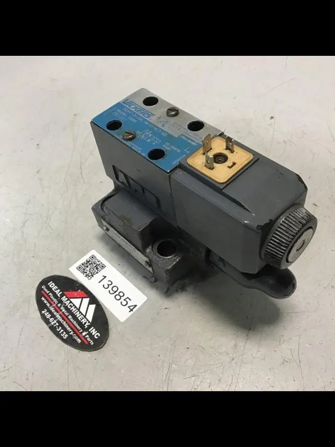USED VICKERS DG4V-3-2AL-M-U-HL7-60