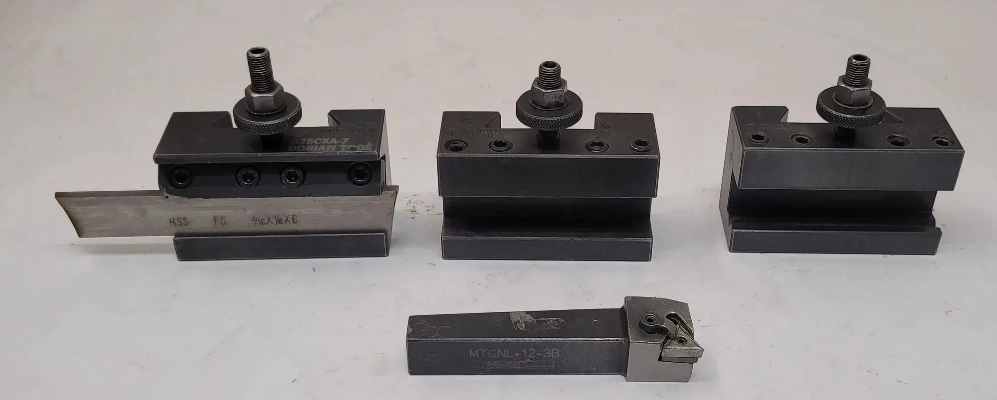 Used DORIAN TOOL D35CXA HOLDERS Tool Holders Kentucky US | Aucto #1315856
