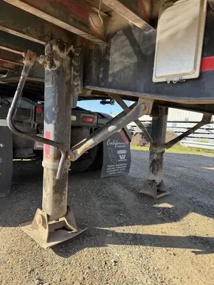 USED 1970 UTILITY 40 FT
