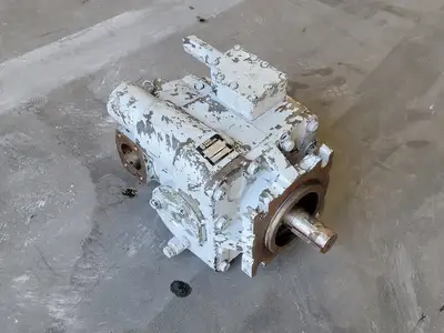 USED SAUER DANFOSS 24 7020 CW