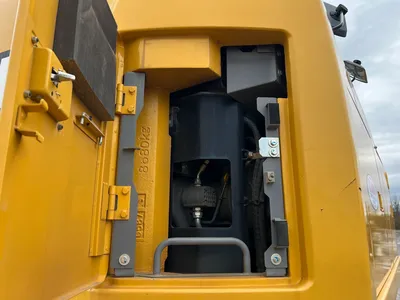 USED 2019 DEERE 345G