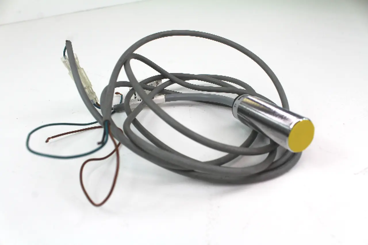 USED TURCK BI 5-M18-AD4X-0.2M-RS 4.23T