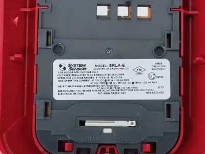 New | in-Stock SYSTEM SENSOR SRLA-E Lighting British Columbia CA | Lenmark #249171