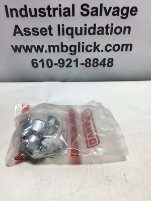 Dynaflo 1/4″ C/S Female NPT Universal Crowfoot Coupling; 0400572 -NOS