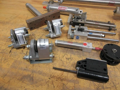 Used GENERIC GENERIC Hydraulic Pumps Minnesota US | Machinesused.com #1310830