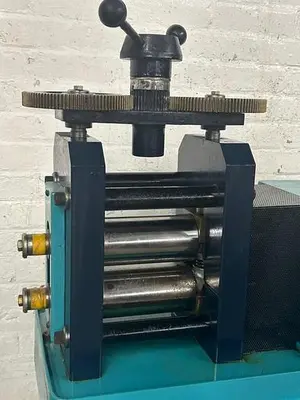 Cavallin Type 6″ x 4″ Double Sided Power Rolling Mill with Side Rollers for Gold, Silver, Plate