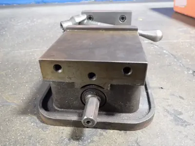 USED KURT D60
