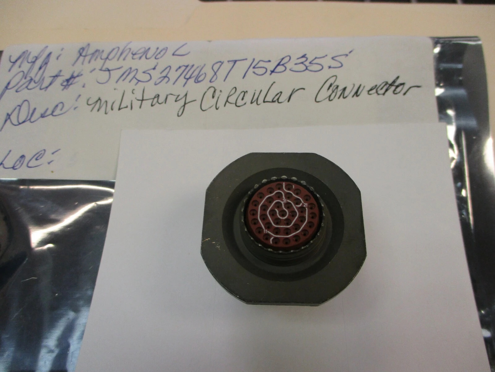 NEW Amphenol JMS27468T15B35S
