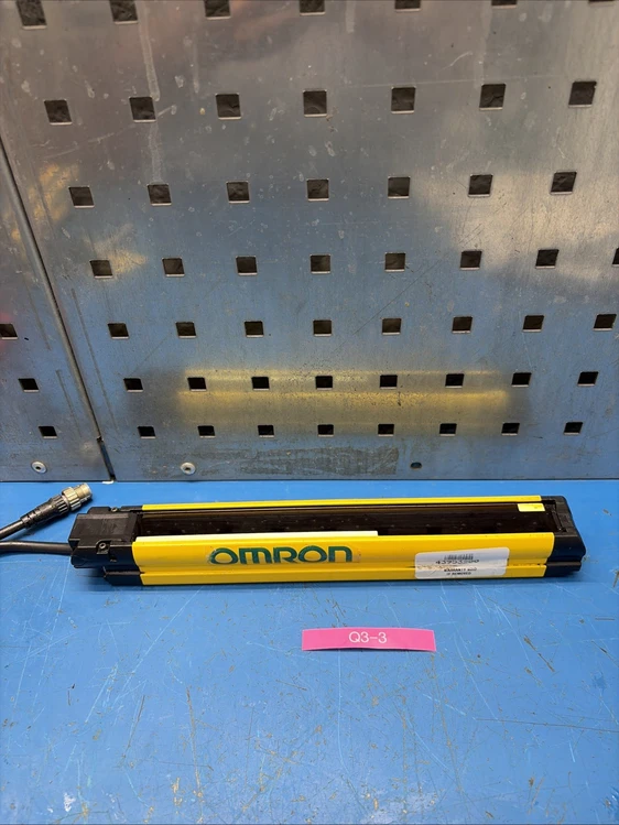 Used Omron F3SG-4RA0270-30-D PLC Processors Indiana US | J&J Industrial Supply #1208951