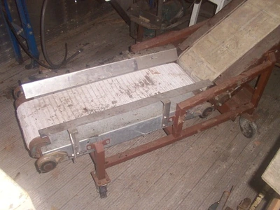Used _UNKNOWN_ _UNKNOWN_ Incline Conveyors Minnesota US | A&I Equipment #1317155