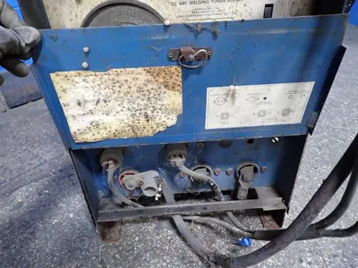 USED MILLER CP300