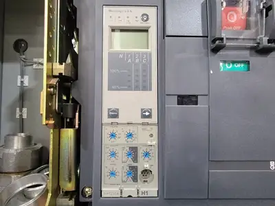 Masterpact Low-Voltage Switchgear Section w/ 3 x NW12H1 Air Circuit Breakers - Metal-Enclosed - NEMA 1 - 600V