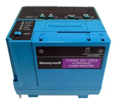 USED HONEYWELL RM7840 E 1016 BURNER CONTROL UNIT RM7840E1016