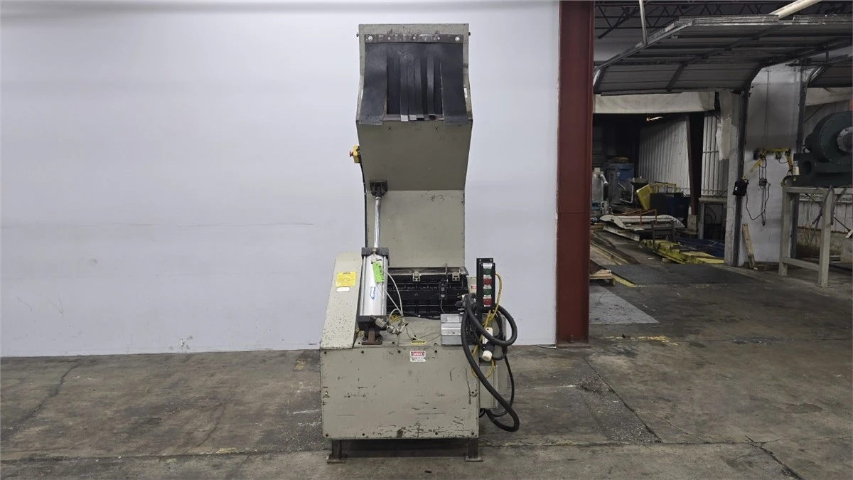 USED CONAIR CE1221