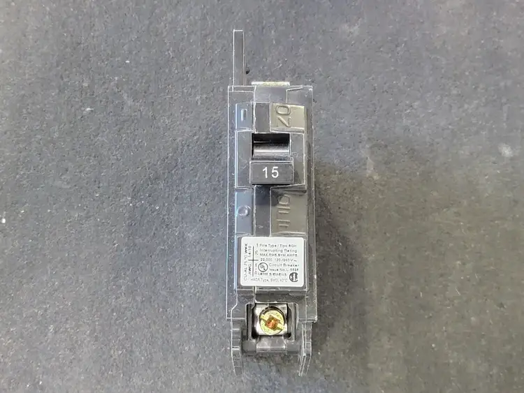 Used SIEMENS BQ1B015H Switchgears British Columbia CA | Lenmark #243614