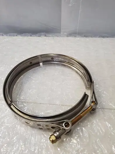 EXHAUST PIPE CLAMP