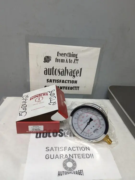 New | in-Stock WINTERS PFQ704 Universal Pressure Meters Ohio US | Surplus Asset Holdings #1238157