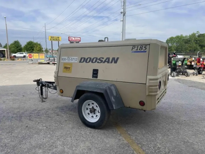 USED 2016 Doosan P185-WDO-T4F