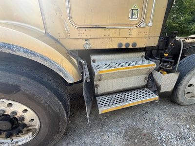 Used 2000 KENWORTH T800 Dump trucks Ohio US | Proxy Equipment #1381793