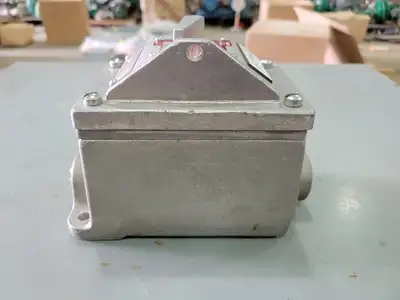 USED COOPER DSFS933