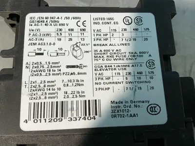 Used SIEMENS 3RT10231A.0 Relays & Switches Ohio US | HGR 24 #1545366