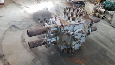 USED SHAFFER 7 1/16" 5M DOUBLE RAM BOP