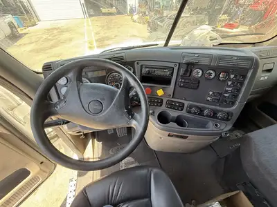 Used 2017 FREIGHTLINER CASCADIA Conventional trucks Texas US | MCO Truck & Equipment #1513792