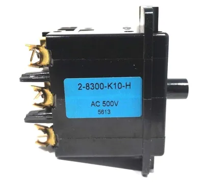 7 NEW E-T-A 2-8300-K10-H CIRCUIT BREAKERS 28300K10H